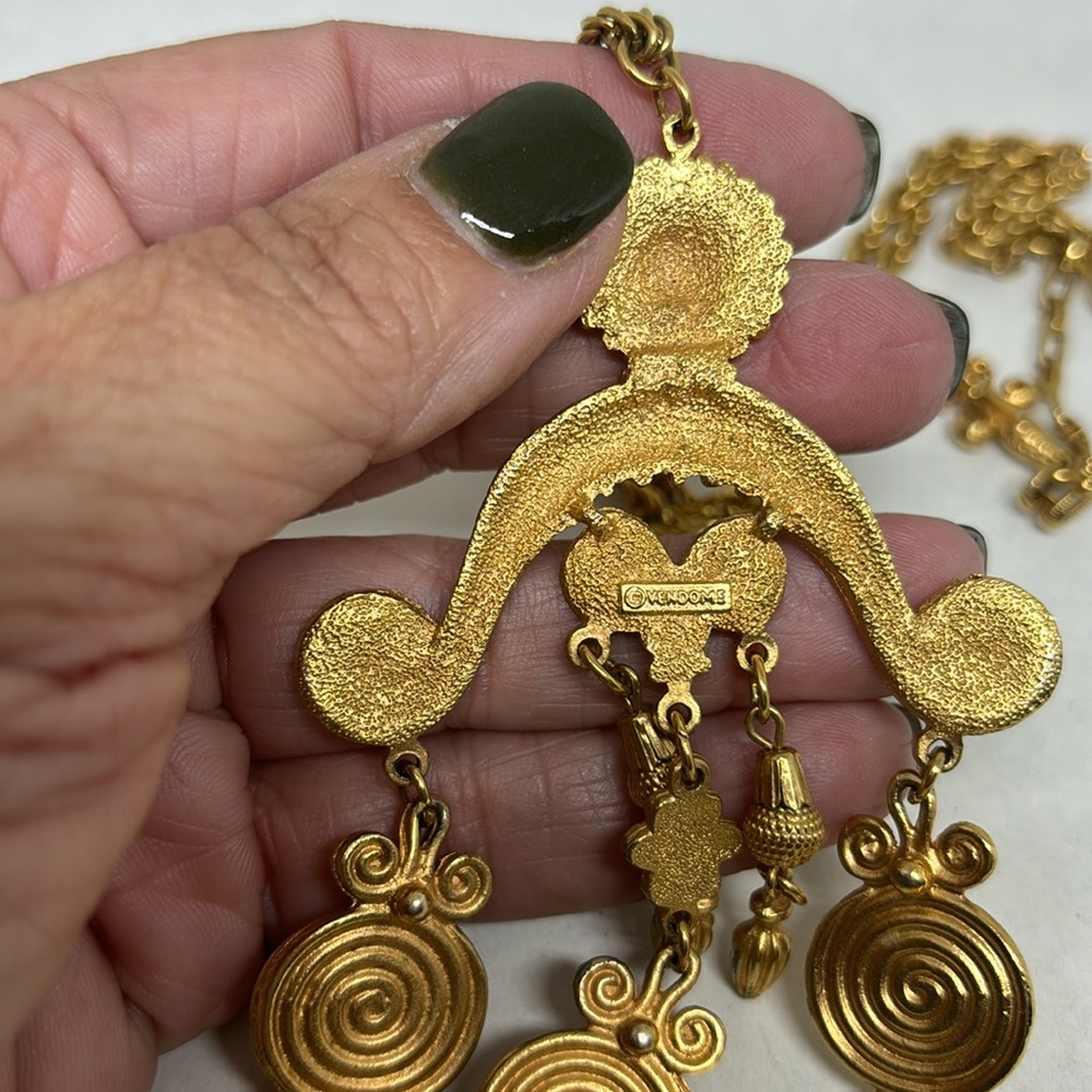 Stupendous Vendome Etruscan Revival necklace - Picture 8 of 13